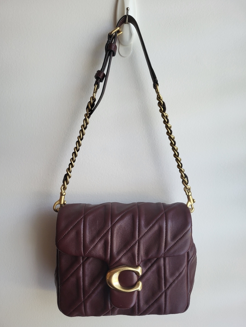 Coach Times Square Tabby 17 Quilted Shoulder Bag in Burgundy with Gold Hardware - Picture 4 of 13